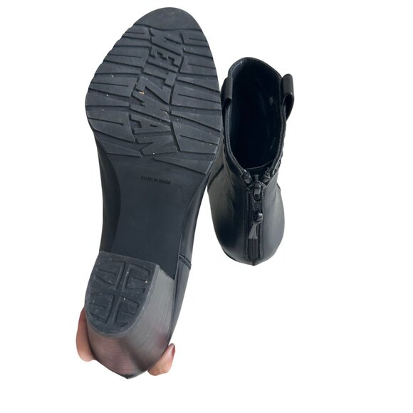 STUART WEITZMAN Black Leather Ankle Booties Boots Size 6.5 - Picture 8 of 10